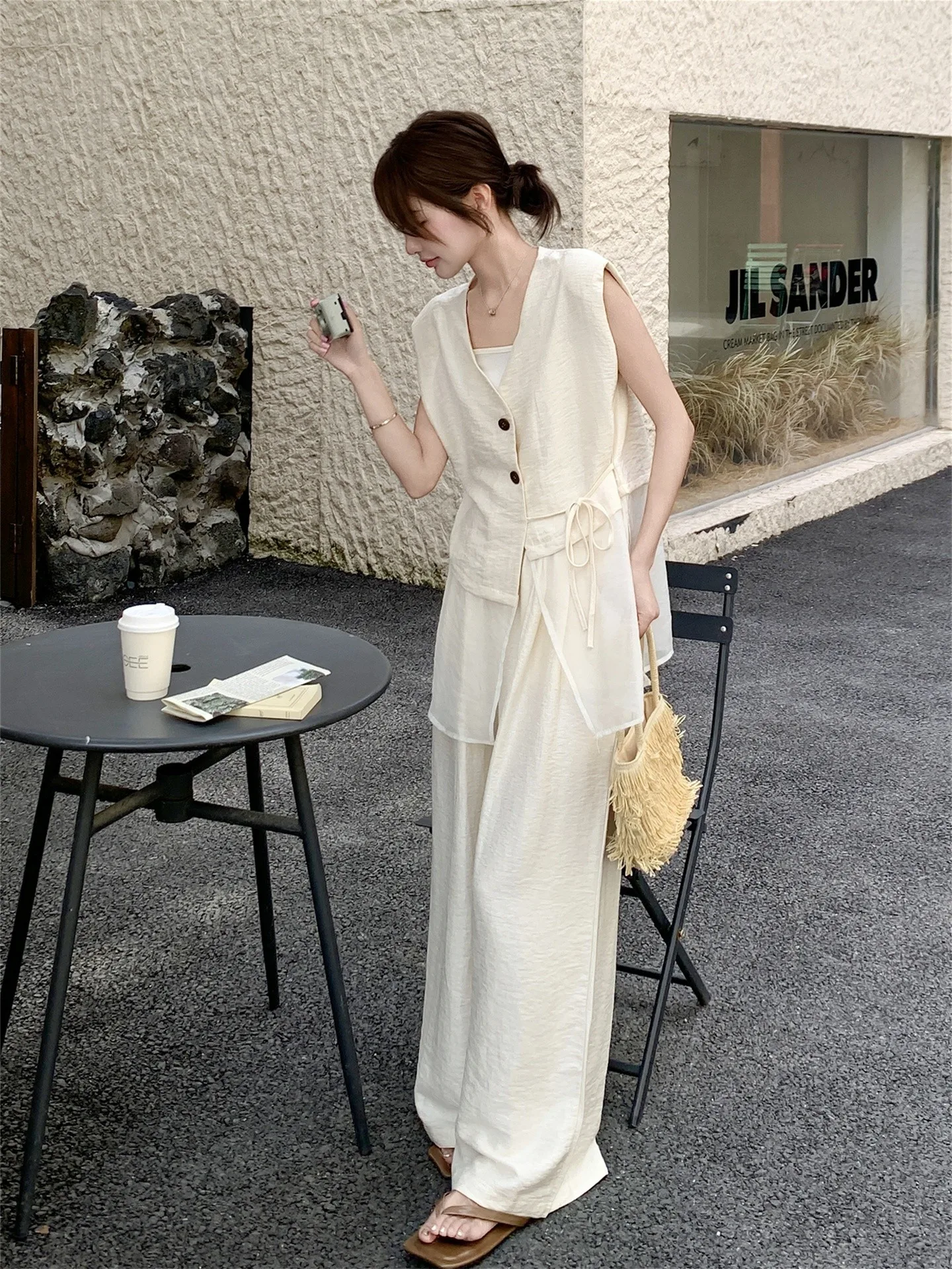 blanc-design-coreen-sens-mince-voile-epissage-debardeur-ensemble-femmes-ample-decontracte-jambe-large-pantalon-deux-pieces-ensemble-ete-2025