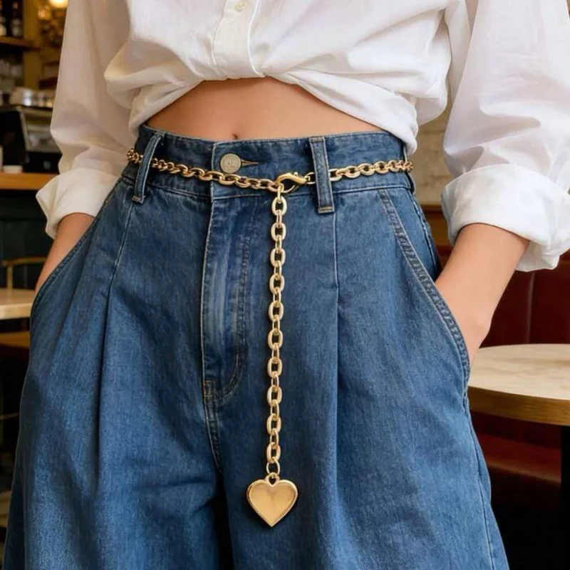 Women's belt Luxury Heart Shaped Metal Waist Chain Waistband Goth accessories Y2k belts for women Punk style with Jeans Dress