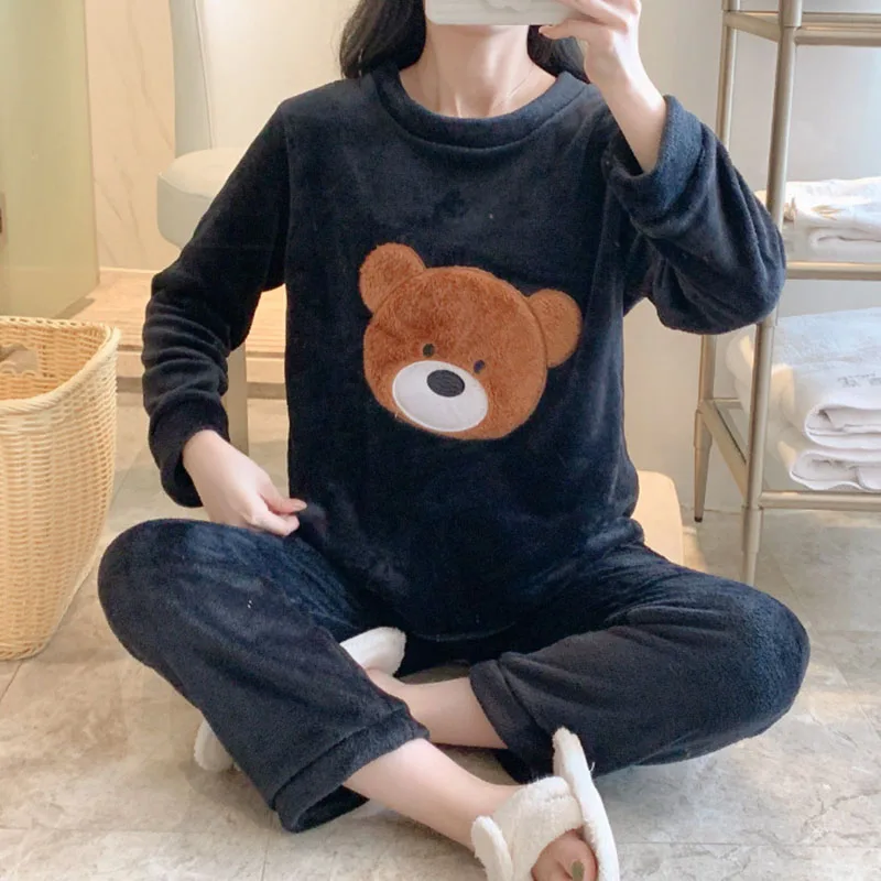 Warm Sleepwear for Winter Girl Cartoon Bear Coral Velvet Christmas Pajamas O-Neck Thickened Women Pajamas Home Wear Women Sets