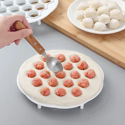 set Dumpling Mould 2 Sizes Plastic Ravioli Maker Kitchen Gadget Bun Maker Dumplings Maker Meat Dumplings Maker 19 Holes