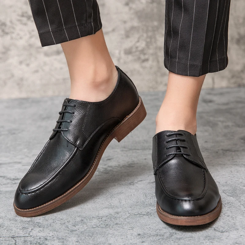 

New leather shoes men's leather breathable elastic sole wear-resistant soft sole business casual shoes 46 47 large size