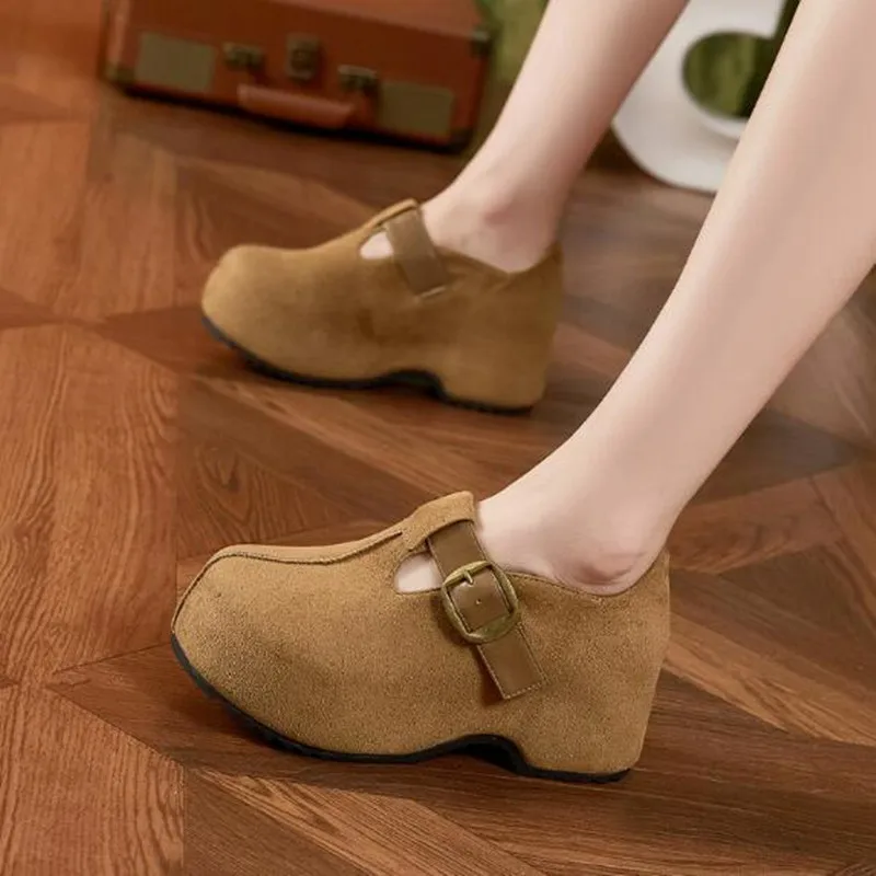 

Новые женские кроссовки на высокой платформе 2026 года для повседневной носки весной и осенью, универсальные, увеличивающие рост, удобные туфли Мэри Джейн