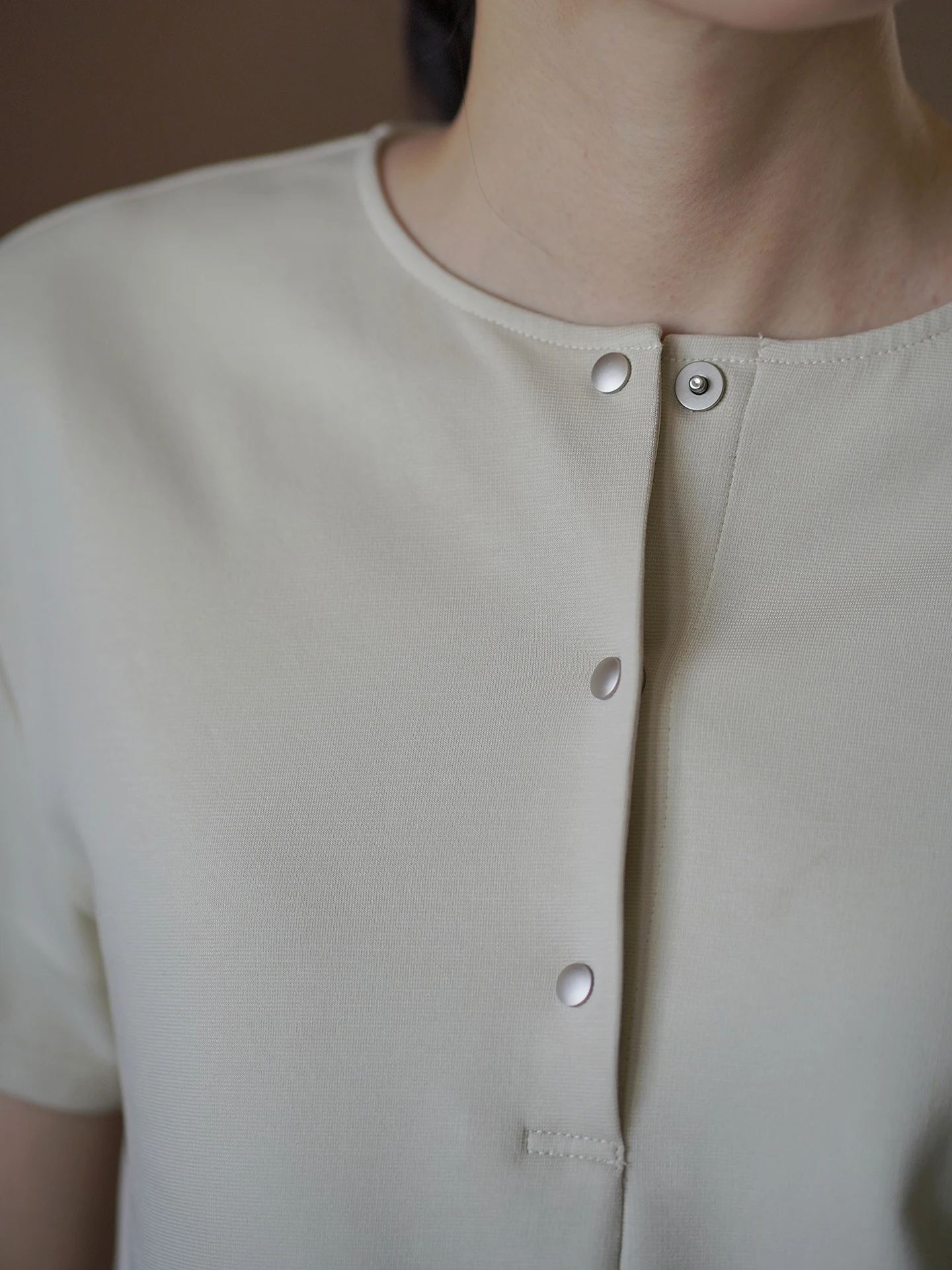Hacikis Miss Lemon Mousse Soft Loose Cotton Feeling Loose Slim round Neck Short Sleeve Half Button up T Shirt Women's Top