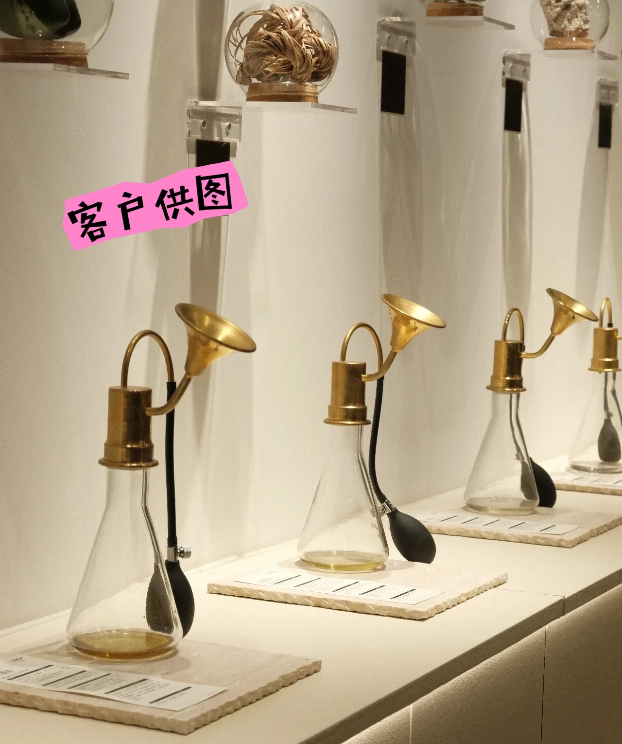 YANDER Red Copper Fragrance Smell Bottle Perfume Smell Brass Bottle Display Stand Spa Aroma Bottle Wine Tea Scent Release Bottle