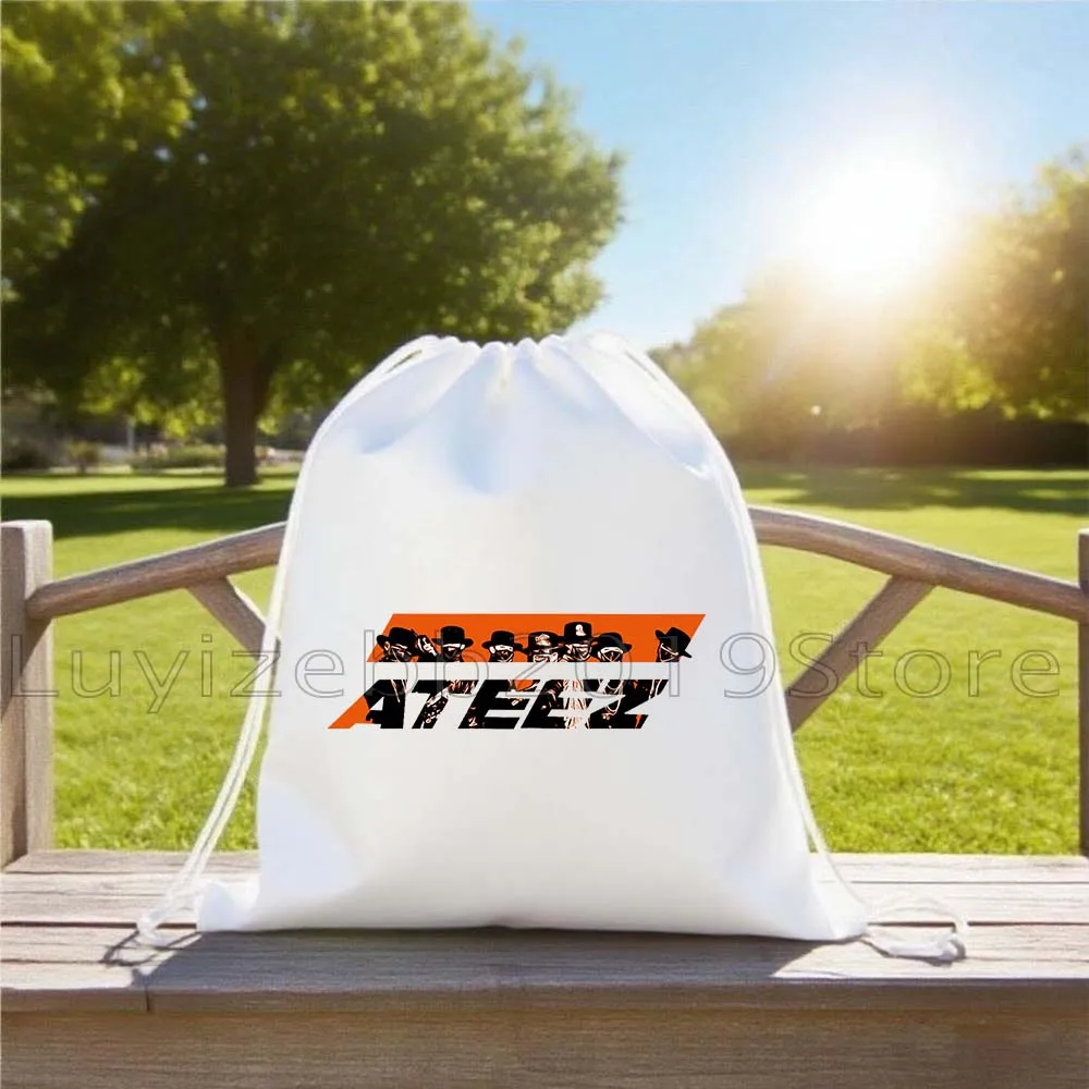 RETRO ATEEZ Members KPOP San Mingi Yunho Seonghwa Cute Drawstring Backpack Bags Sports Gym Sackpack String Bag for Yoga Hiking