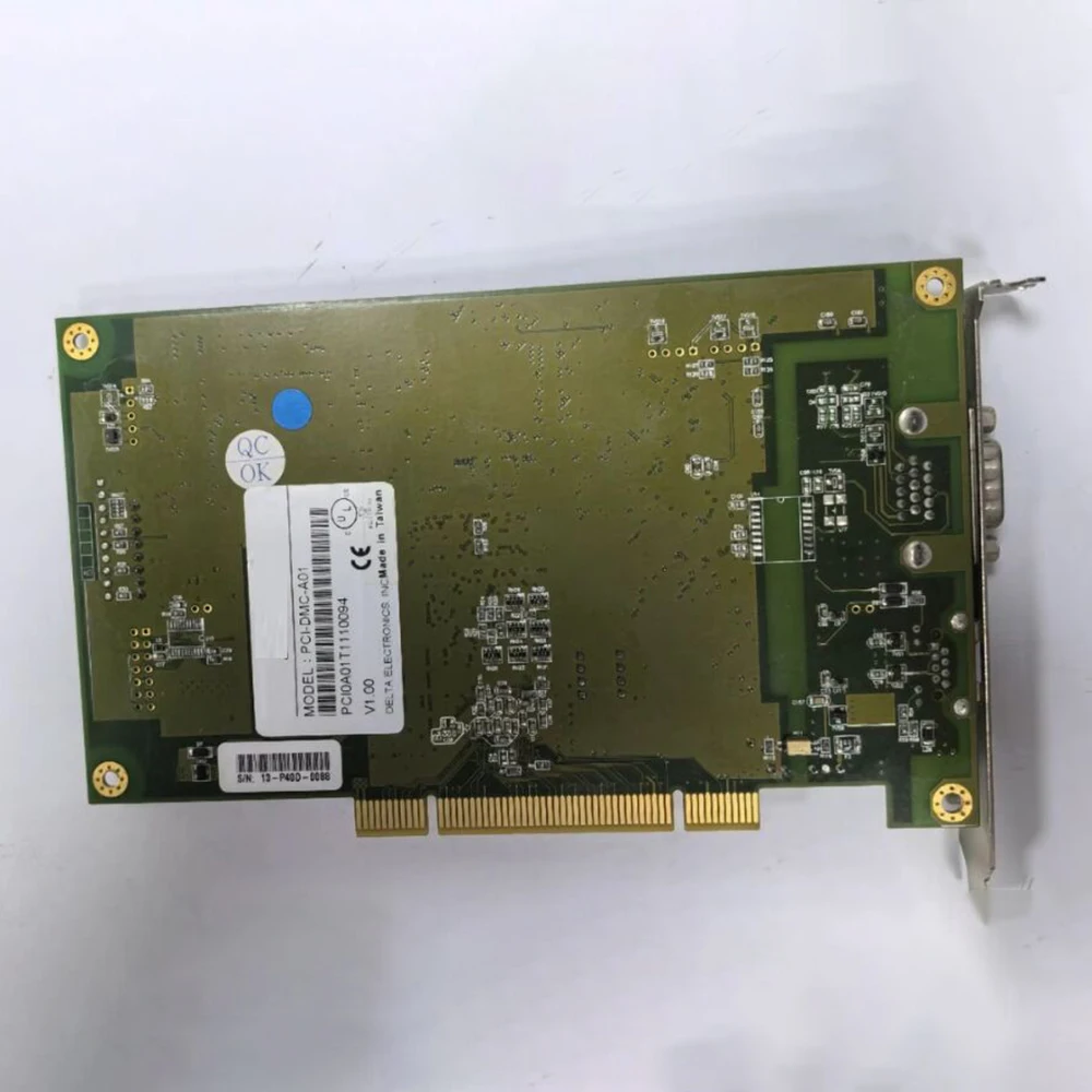 

12-осевая плата управления движением PCI-DMC-A01