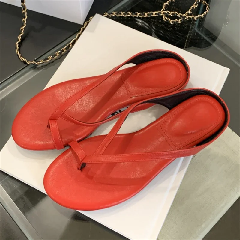 

Aneikeh Fashion Beach Street Style Clip Toe Sandals Slippers Low Square Heels Women Round Head Mules Flip Flops Slides Shoes