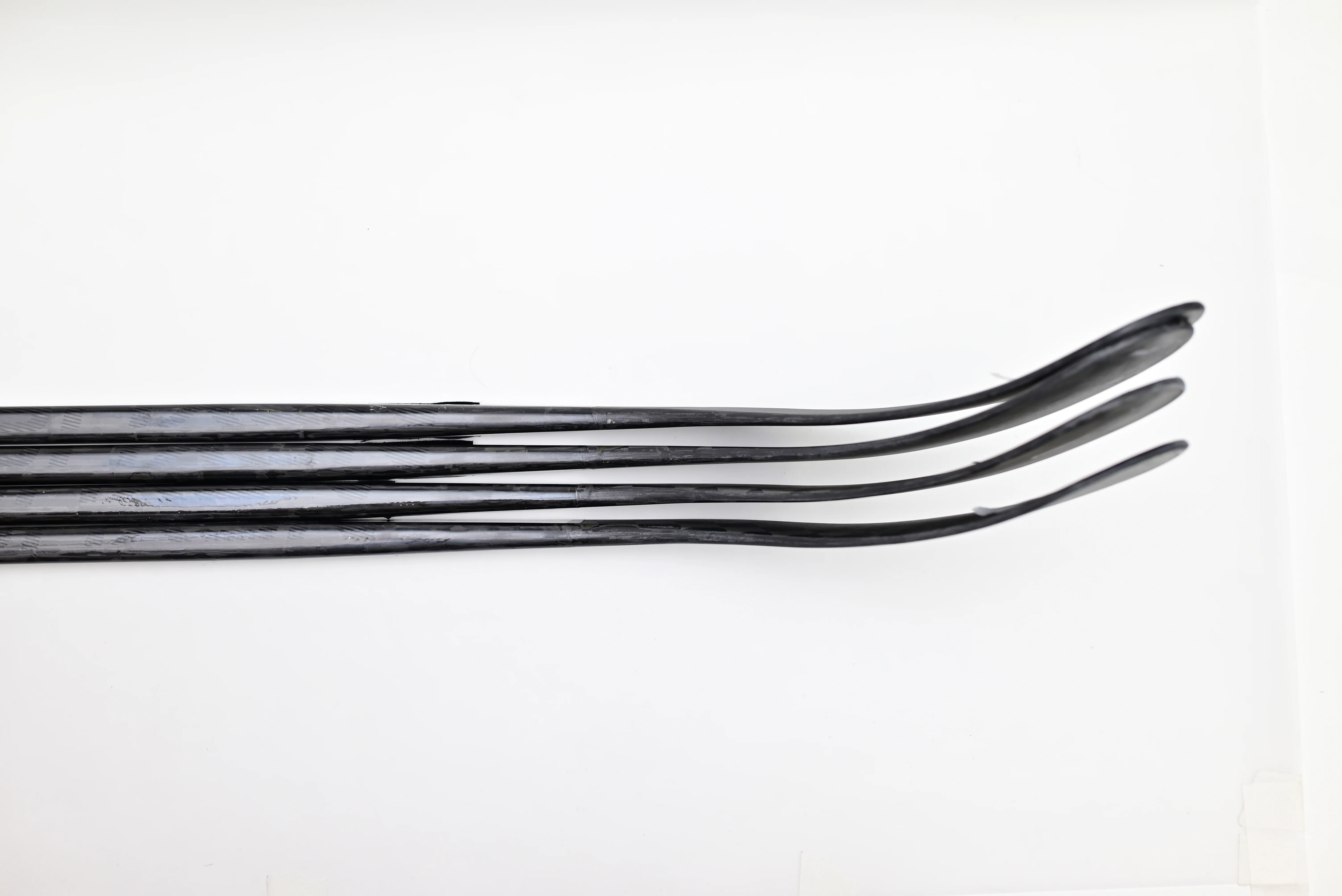 2-Pack Tracer Junior Intermediate Ice Hockey Sticks N Series Super Light 370g Carbon Fiber - Free Shipping
