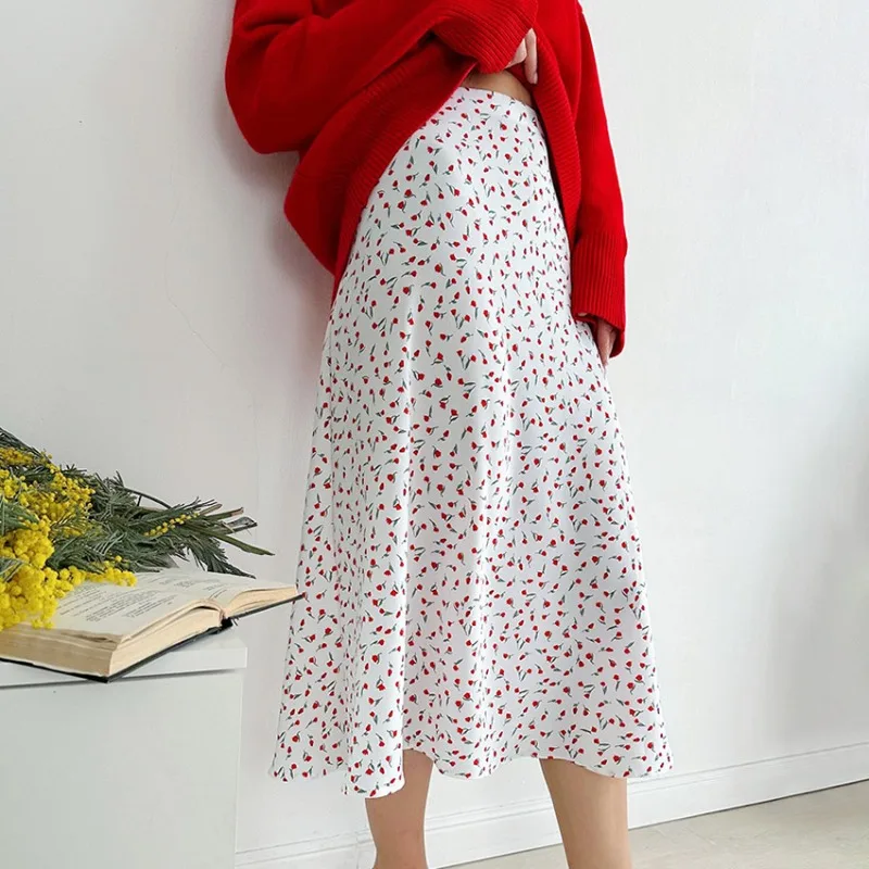 2024 Summer New French Fragmented Flower Print Elegant Skirt Temperament Commuting Women's Fashion High Waist Satin A-line Skirt