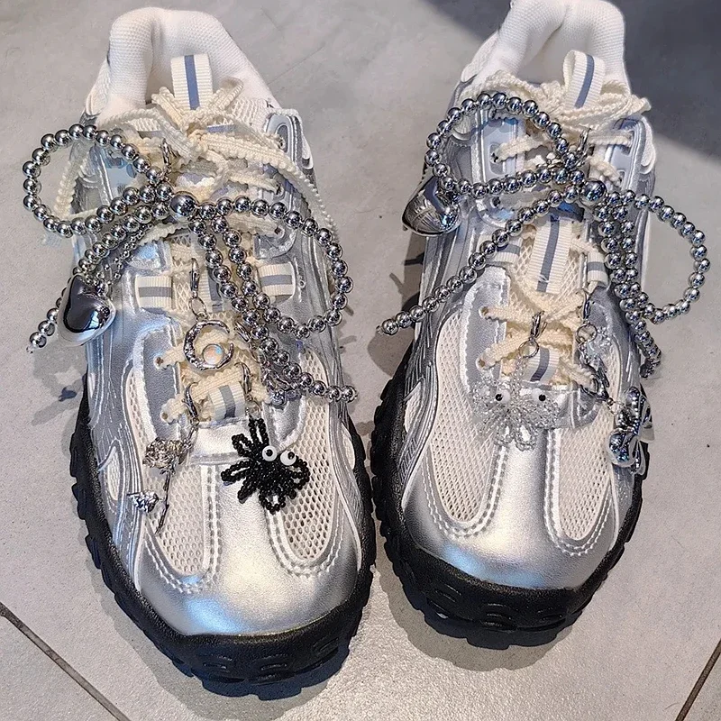 

1 шт., модный серебряный жемчужный бант, кулон, шнурки с драгоценными камнями, подвески для кроссовок, украшения для обуви, пряжка, подвеска для обуви в форме сердца для девочек