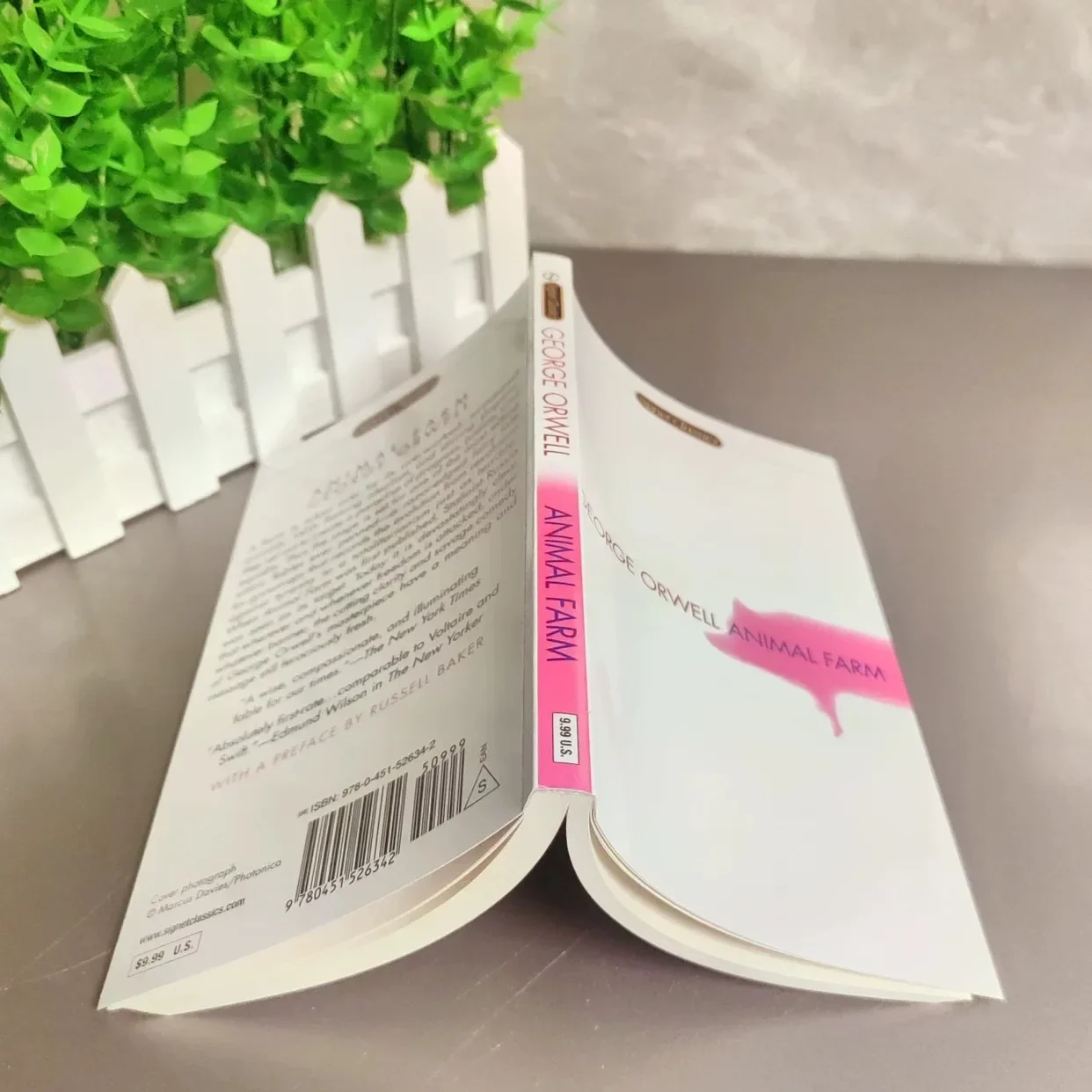 Animal Farm Manor English Version, George Orwell