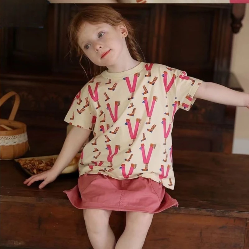 

Girls Printed T-shirt Casual and Fashionable Cartoon Print 2025 Summer New Short Sleeved T-shirt Trend