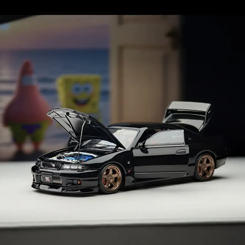In stock: 1:64R33 alloy die-cast miniature simulation car model creative decorative item, festival gift