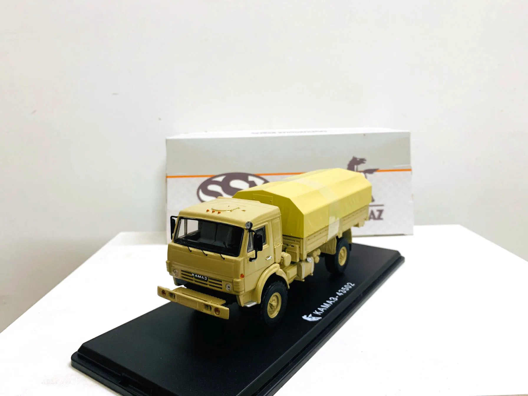 Start Scale Models SSM Kamaz 1:43 Scale Die-Cast Model Truck Kama3-43502