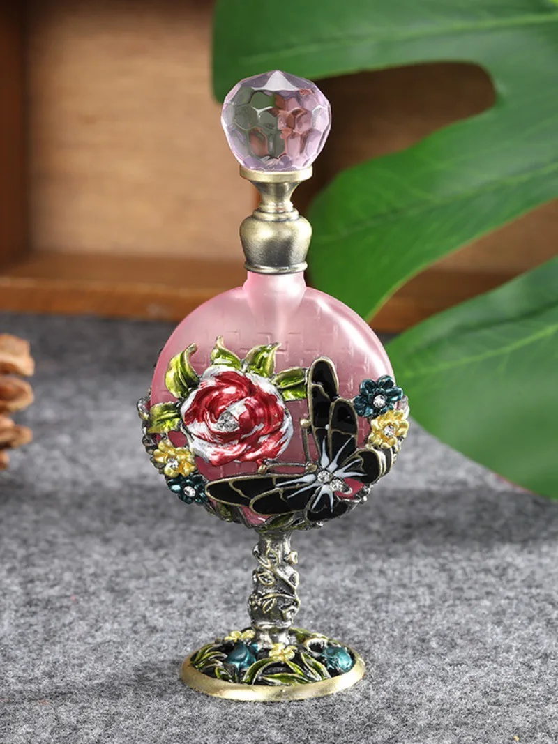 Vintage Rose Glass Perfume Bottle Recyclable Empty Essential oil Split Bottle Creative Wedding Gifts Dressing Table Home Decor