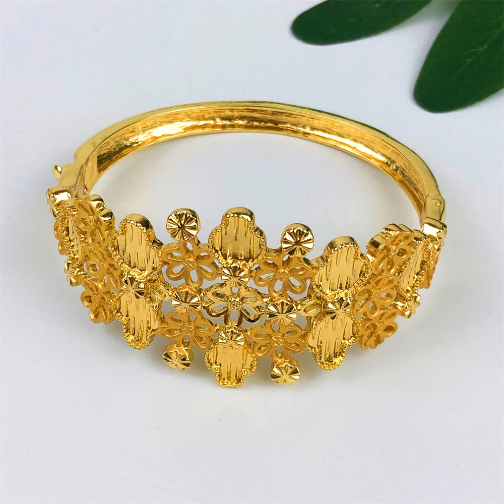 مجموعة مجوهرات فاخرة أصلية مطلية بالذهب عيار 18 قيراط للنساء، قلادة ذهبية عصرية، حلق، سوار، خاتم، هدايا زفاف في دبي