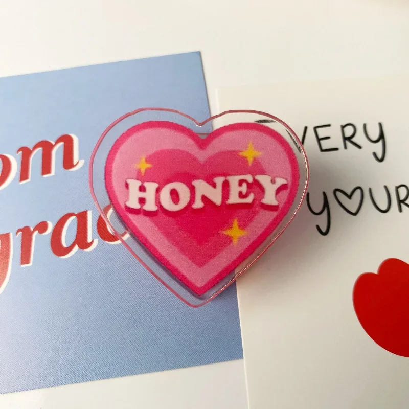 Beautiful Spring Clips for Girl Heart-shape Plastic Paper Clips Office Multi-purpose Clips Student School Stationery