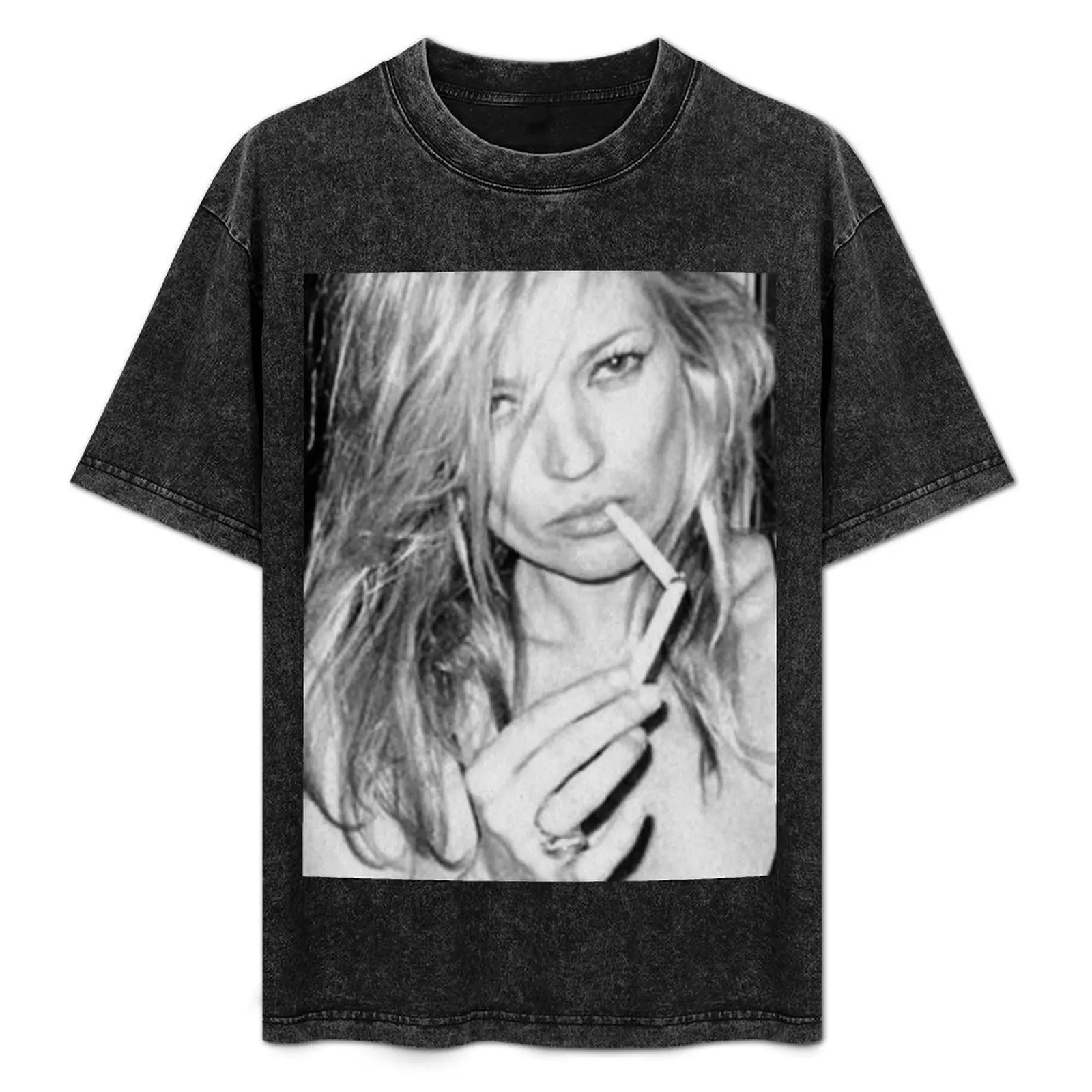 

2025 KATE MOSS SMOKING FASHION PHOTOGRAPHY 90s Black and white Editorial Cigarette T-Shirt anime shirt t shirt men cotton