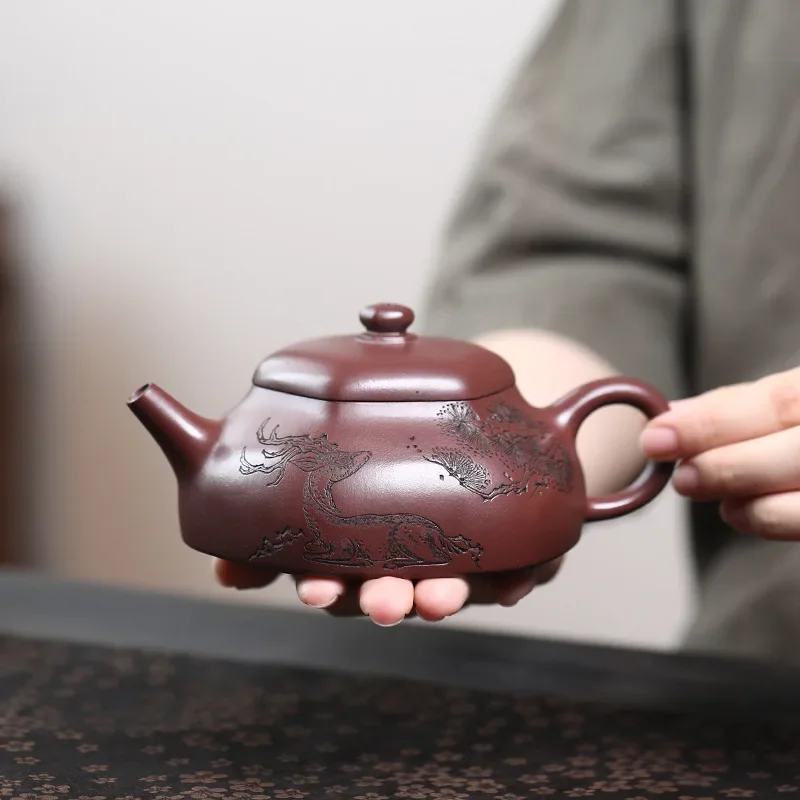 240ml Yixing Handmade Purple Clay Teapot Creative Hand-carved Deer Pattern Tea Pot Beauty Kettle Household Chinese Zisha Tea Set
