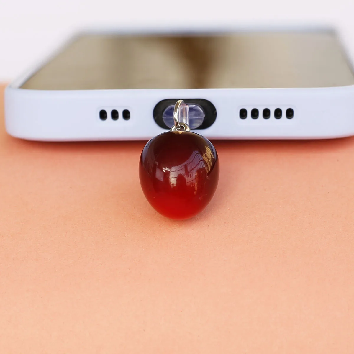 1 Stück 3D-Kirschpfirsich-Handy-Staubschutz-Anhänger, Zubehör-Dekoration für iPhone Typ-C-Anschluss, Staubabdeckung, niedlich, schön – Detail 7