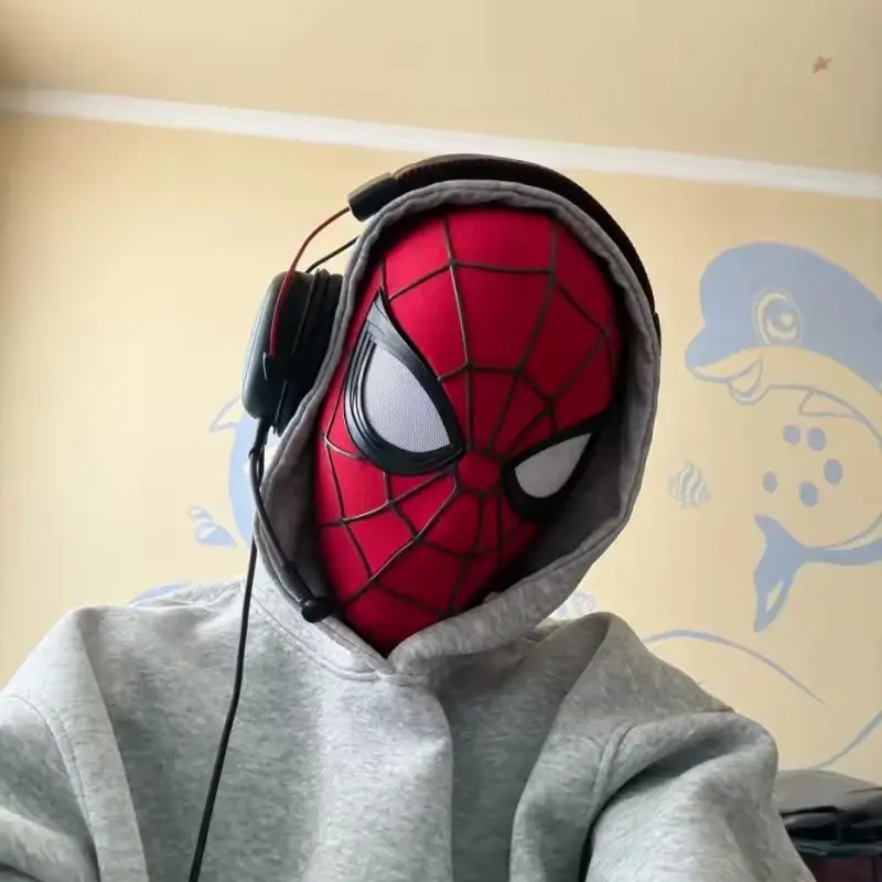 W magazynie: Nowa maska cosplayowa Spider-Mana dla dorosłych z magnetyczną osłoną tylnej części, paskami z siatki 3D, żywiczną osłoną twarzy, hełm cosplayowy.