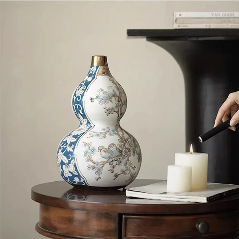 

Oriental Flower Bird Hand-Painted Ceramic Vase Chinese Style Gourd Vase for Living Room Home Decor Lucky Decorative Crafts