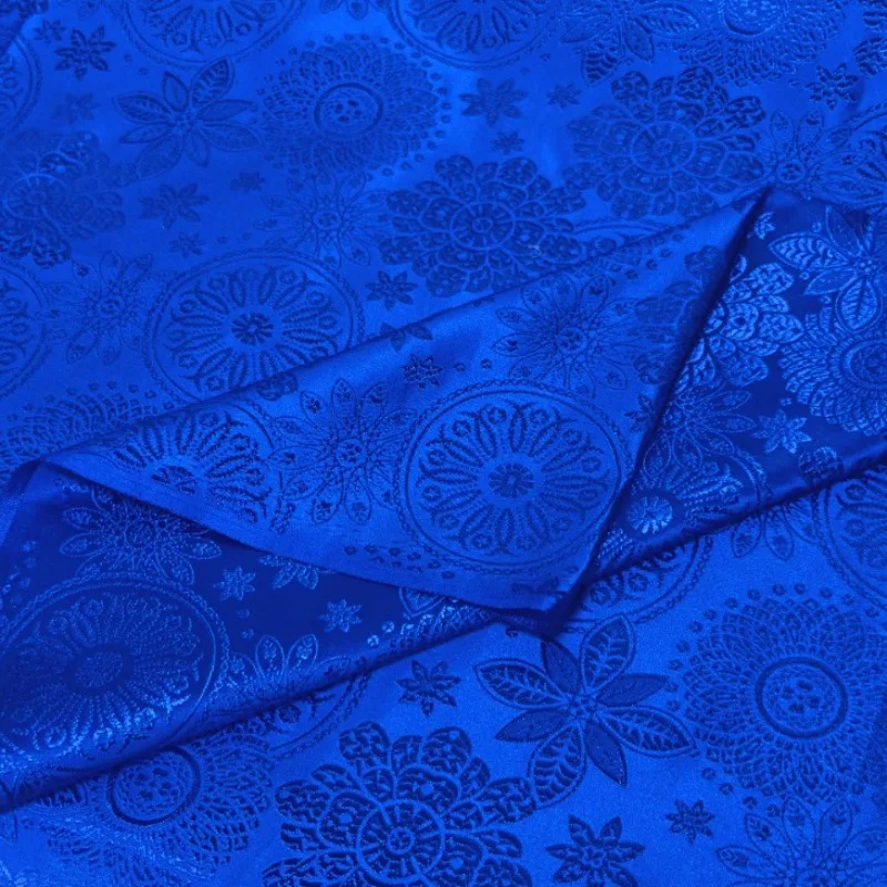 

Высококачественная жаккардовая шелковая атласная ткань 118,11x29,52 дюйма, традиционное китайское колесо с цветочным принтом для платьев, багажа и Хэллоуина своими руками