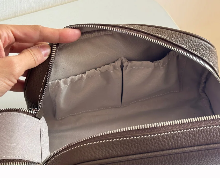 Erstklassige Kosmetiktasche aus Rindsleder für Damen, Hochwertige Tragbare Reise-Kosmetiktasche mit Großer Kapazität, Weiche Luxus-Toilettentasche – Detail 30