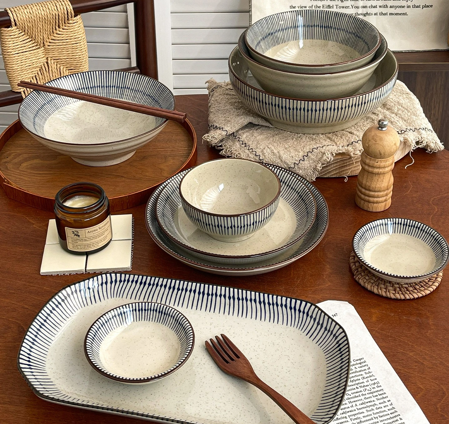 Ceramic dinnerware set - bowls & plates for home use: rice bowls, dinner plates, noodle bowls, salad bowls, soup bowls