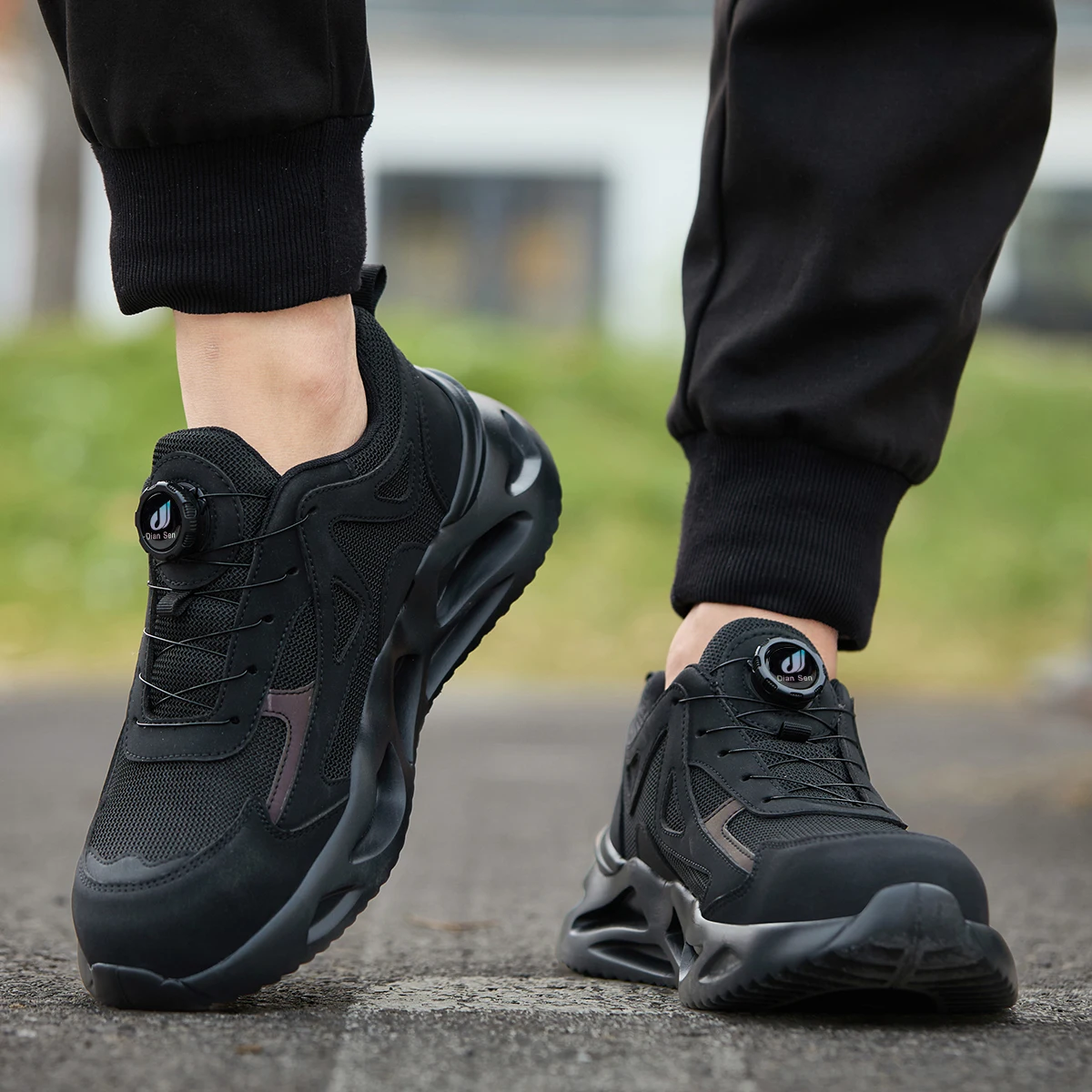 New Rotating Button Safety Shoes Men Anti-smash Anti-puncture Work Shoes Fashion Men Sport Shoes Outdoor Industrial