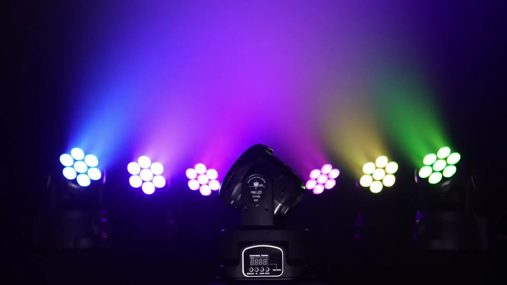 W-Audio MINI LED MOVING HEAD 照明機材 LeLeght 7x15W LED Moving Head Light 4 IN 1 RGBW DMX512