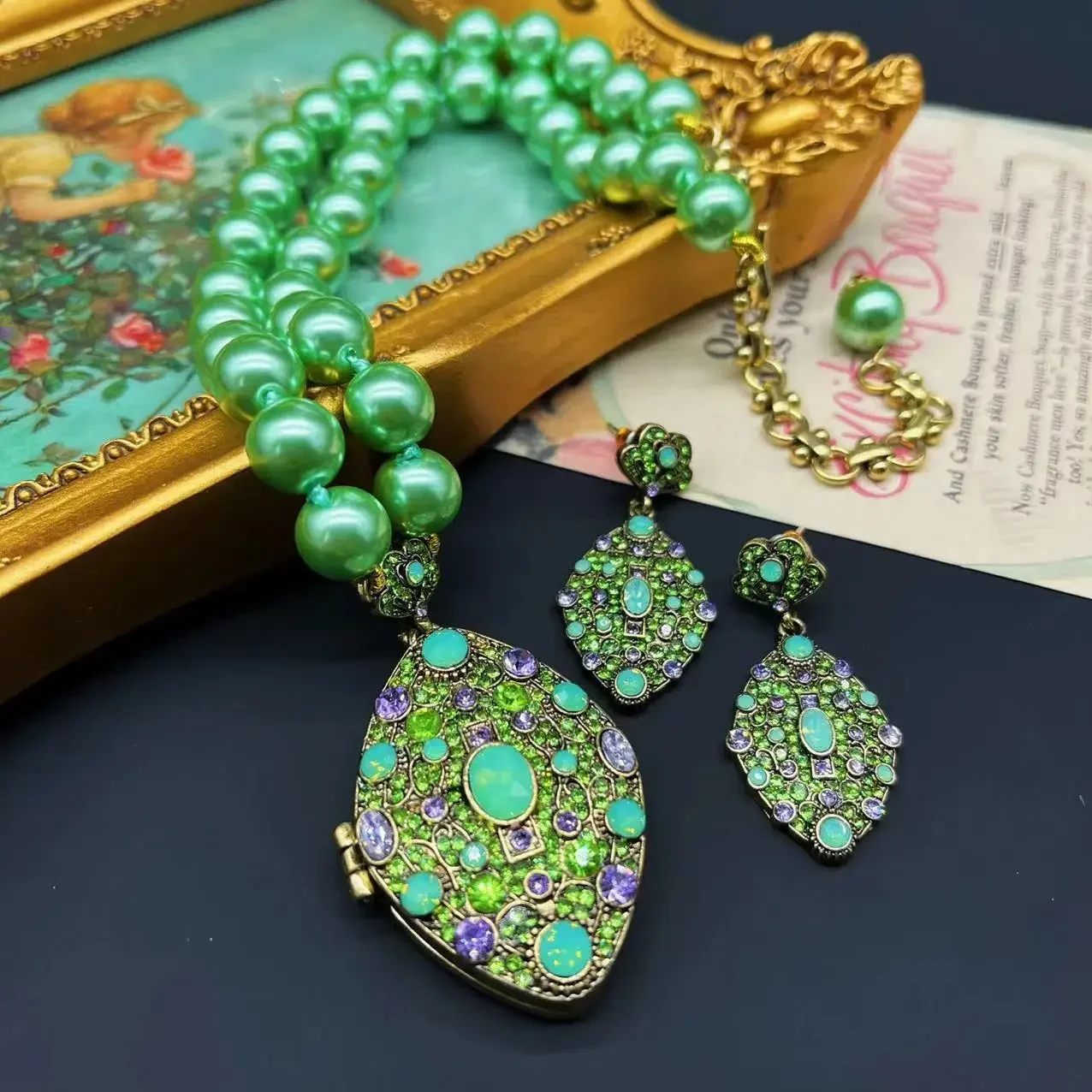 Jewelry Decoration Women's Earring Fresh Green Sweet Vintage Earring Necklace Lady's Birthday Gifts Exquisite Elegant Boutique