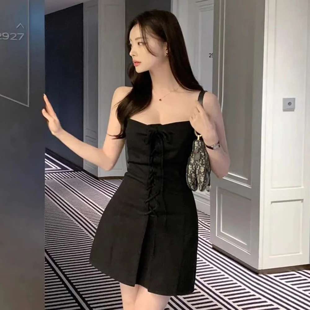 فساتين صيفية كورية فرنسية مثيرة بتصميم برباط للنساء، فستان قصير من قماش الدنيم بدون أكمام، بدون حمالات