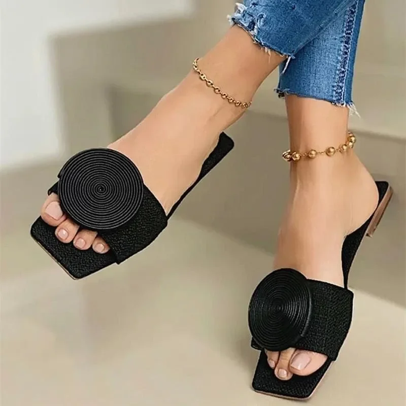 2022 New Woman Summer Flat Sandals Plus Size Round Buckle Solid Flats Female Casual Slippers Ladies Women Fashion Beach Shoes