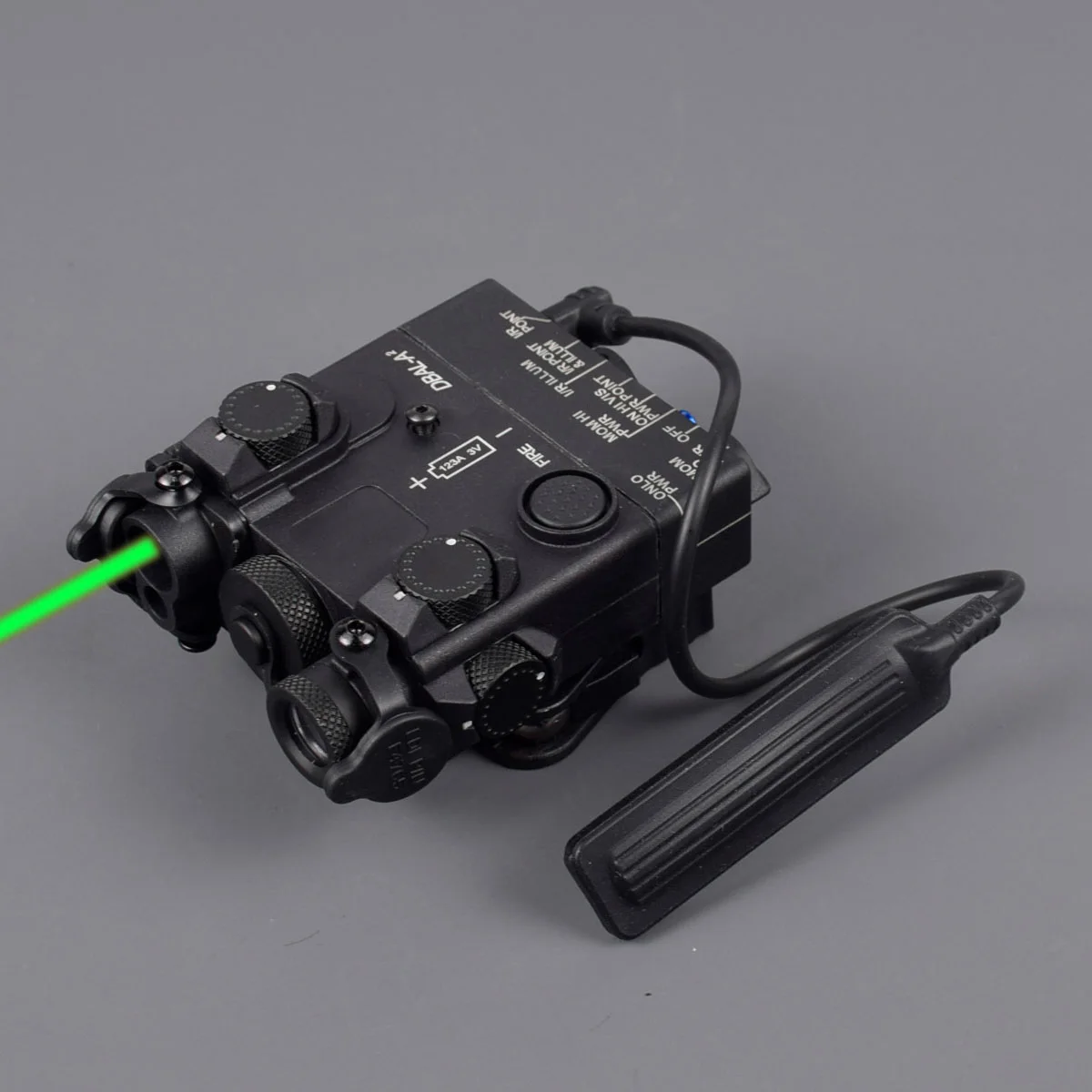 Imagem -02 - Tactical Peq Upgrade Dbal-a2 Red Green Dot Dual Beam Laser Sight Lanterna para Airsoft Rifle com qd 20 mm Picatinny Rail no ir