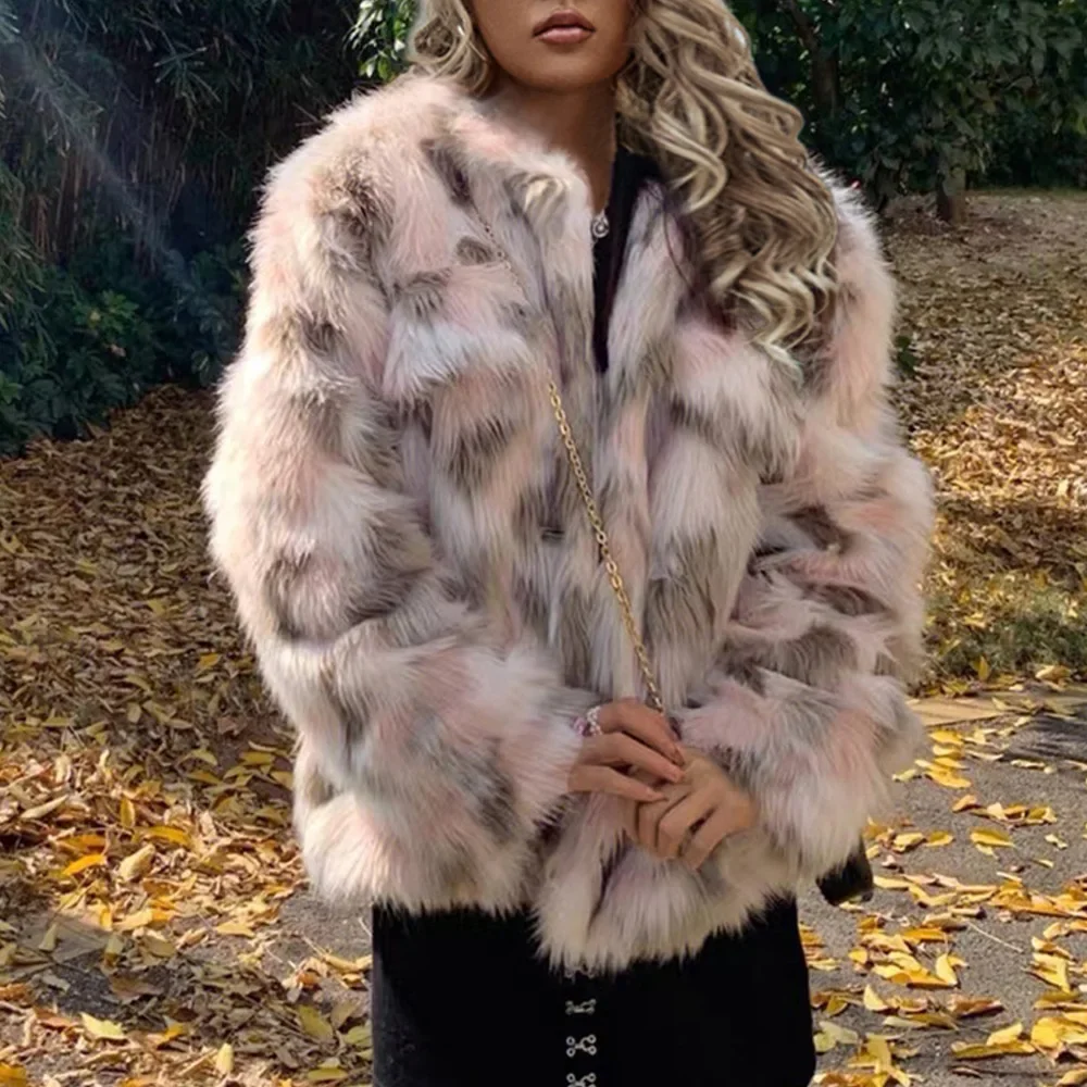 

Artificial Fur Coat For Female Color Blcked Winter Women Faux Fur Coat Gradient Round Neck Lady Short Fur Jacket Fluffy Hair