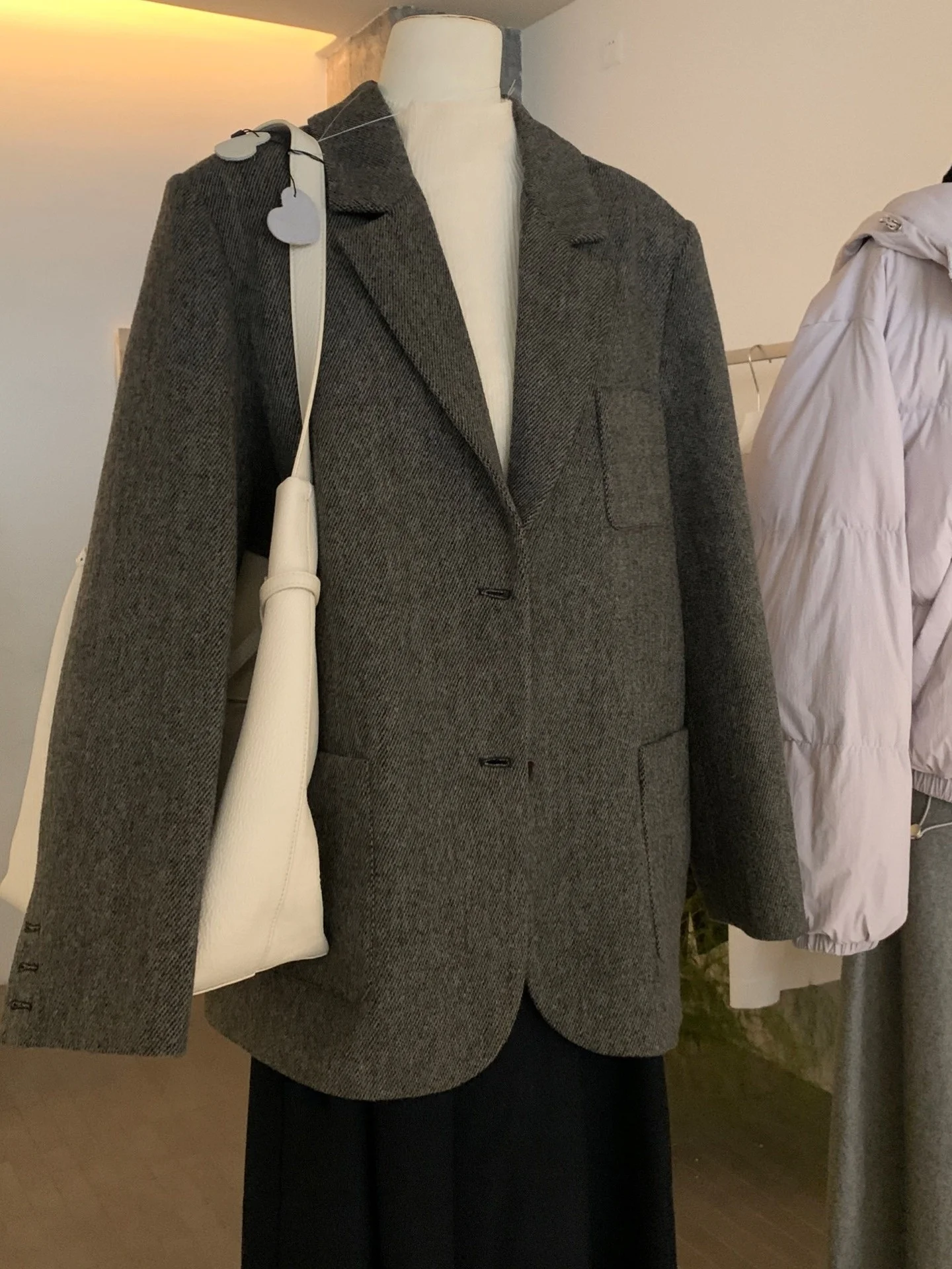 

Ele шерстяной костюм Jaet, женский зимний новый плащ 20225, модный дизайн с лацканами, высококачественный материал