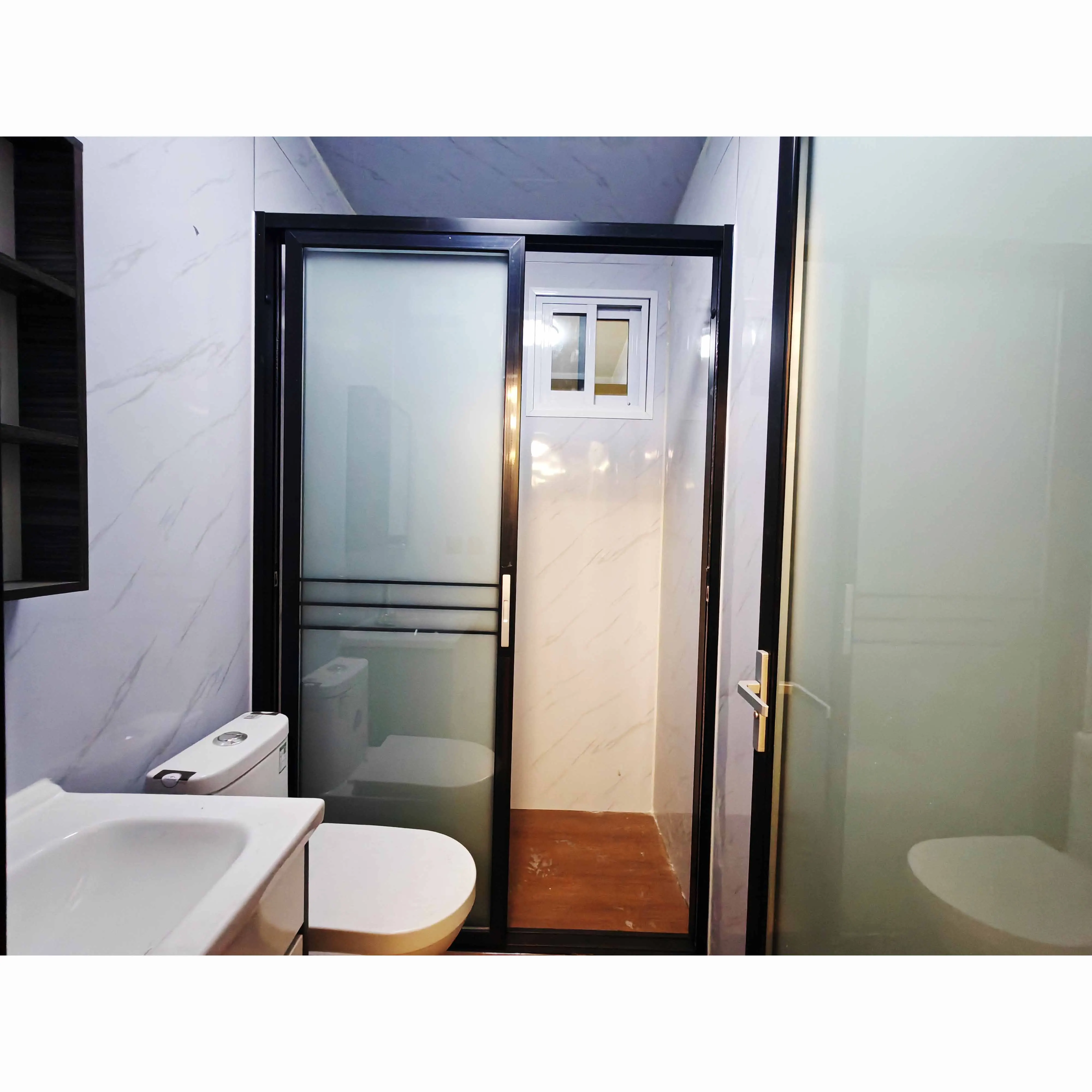 Modular 20ft 40ft Steel Container House Prefabricated Detachable 3 Bedroom Design Scalable For Shop Use Option Available