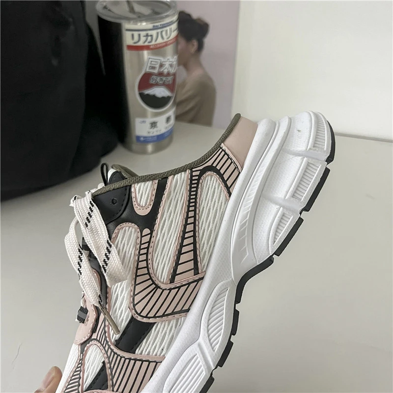 Nowe damskie klapki Mueller sandały Baotou buty letnie grube podeszwy modne skórzane buty sportowe Instagram Pop damskie 41 Sneaker