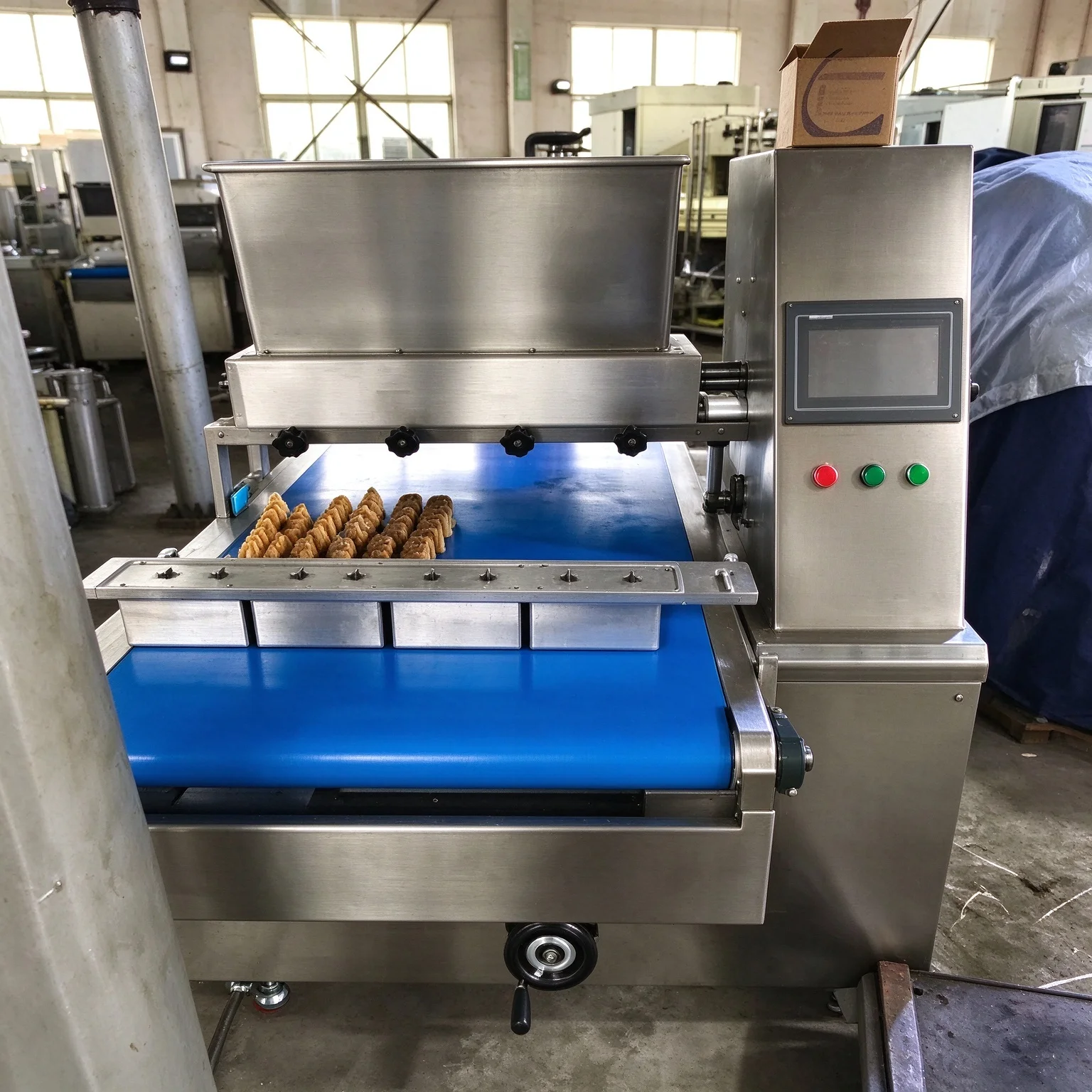 Biscuit Forming Machine 220V 380V Switchable Voltage for Small Business Cookie Forming Unit