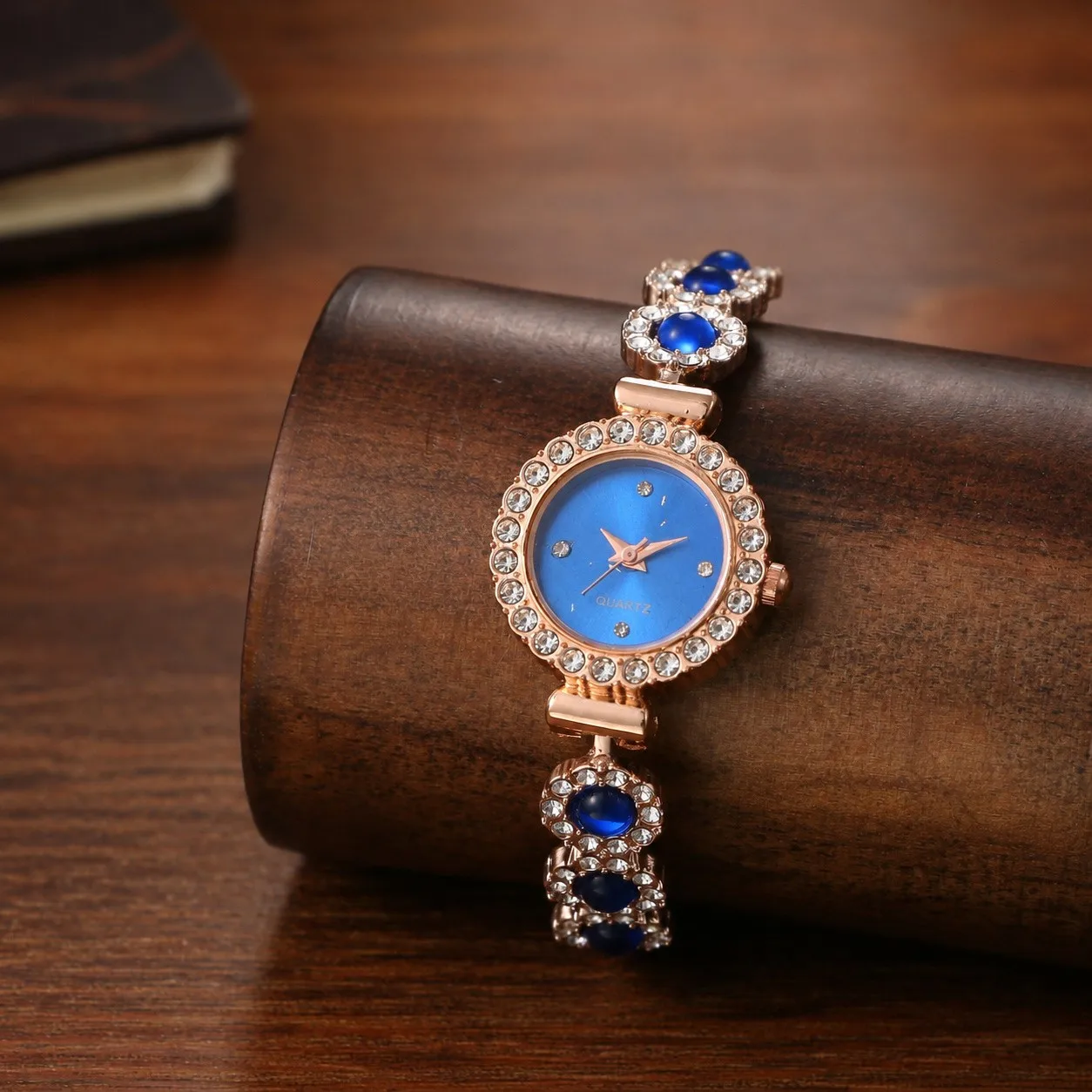 Womens Luxury Rhinestone Case Adjustable Crystal Band Bracelet Wrist Watch Bling Sparkly Fashion Jewelry Dress Clock Gift