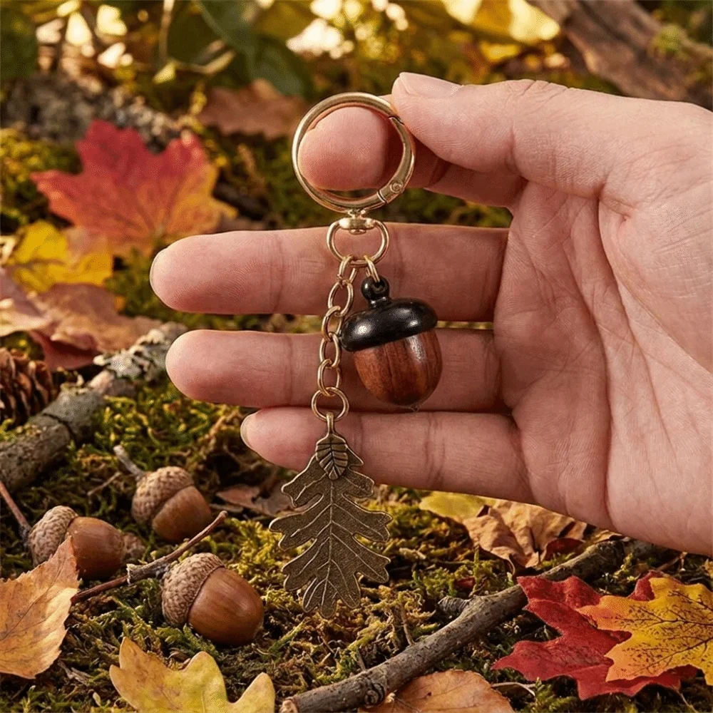 Antique Acorn Keychain Lightweight Small Item Storage Simulation Acorn Bag Pendant Removable Twist Open Pendant Charm