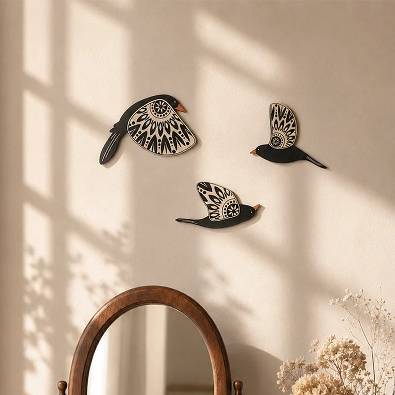 2026 New Vintage Folk Art Swallow Wooden Wall Hanging 3Pcs Bird Wall Decor Back to School Gift for Bedroom Entryway Home Decor