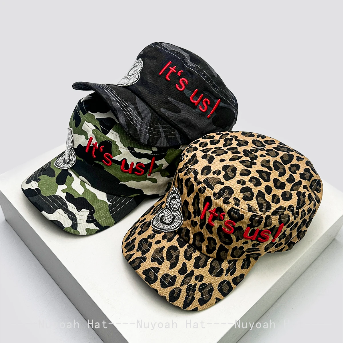 Camouflage Embroidered Letter Flash Diamond Baseball Hats Sunshade New Men Women Leopard Print Versatile Military Caps Fashion