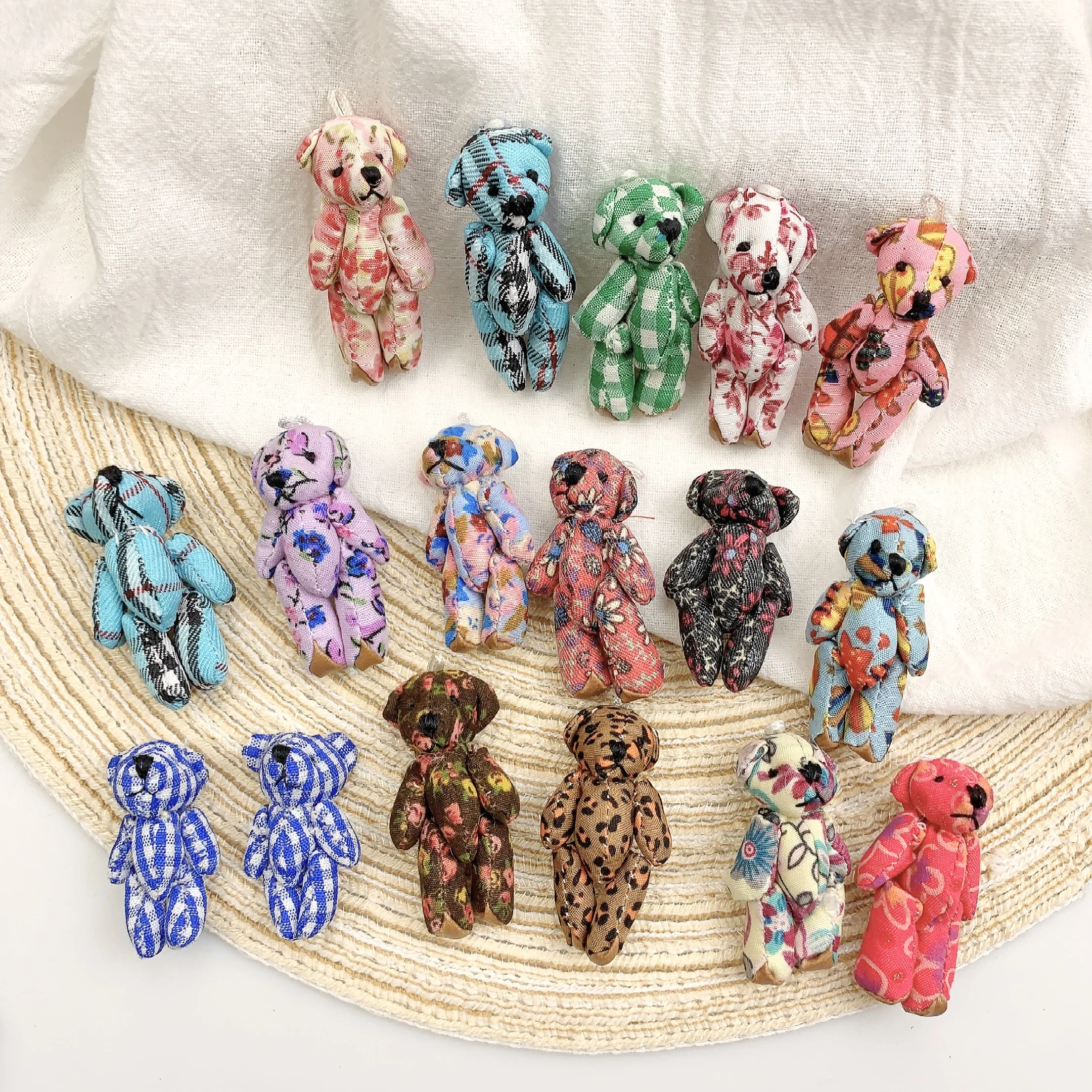 10pcs Mini Joint Bears Plush Keychain 4.5-3.5cm Cartoon Floral Plaid Bear Doll Stuffed Toy Bag Pendant Kids Christmas Party Gift