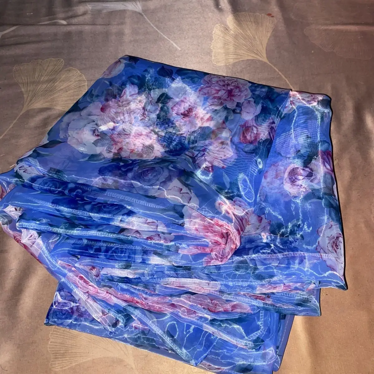 

59.06*78.74in Glossy liquid water gauze organza bed sheets Solid double for bed (pillowcase Not Included)