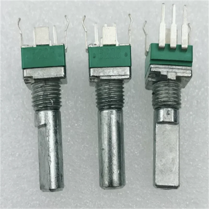 Domestic RA09 vertical 3-pin single-gang B20K DJ effect rotary volume control potentiometer with center tap