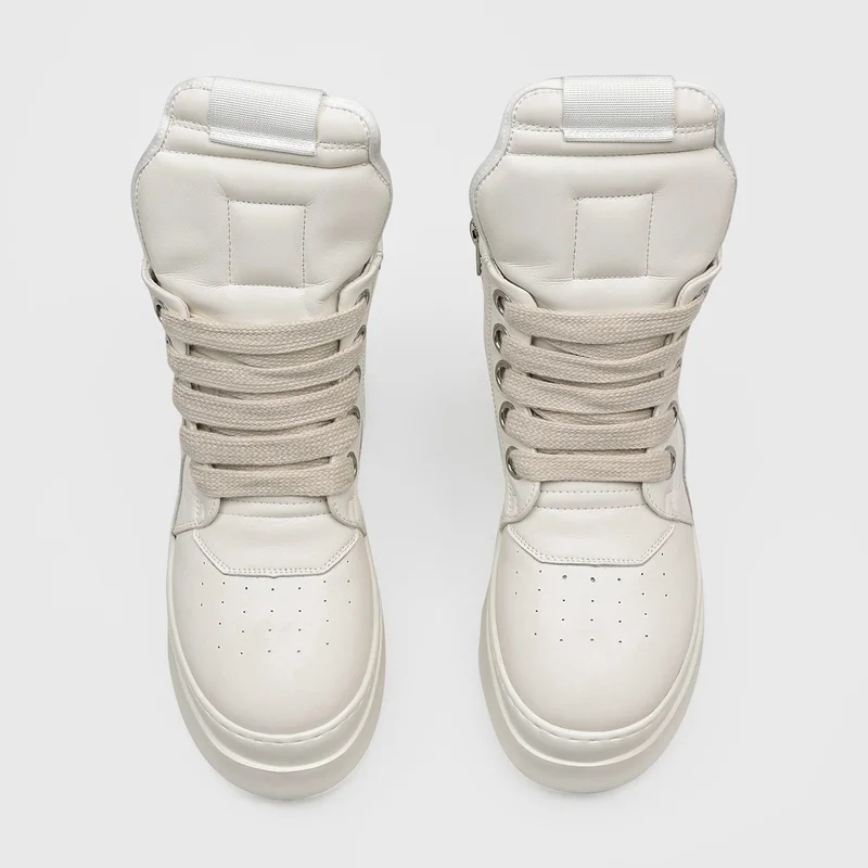 Europäisch-Amerikanischer Stil Dickbesohlte Herren High-Top Boardschuhe mit Seitenreißverschlüssen Rutschfeste Einfache Modische Jugend-Freizeitstiefel