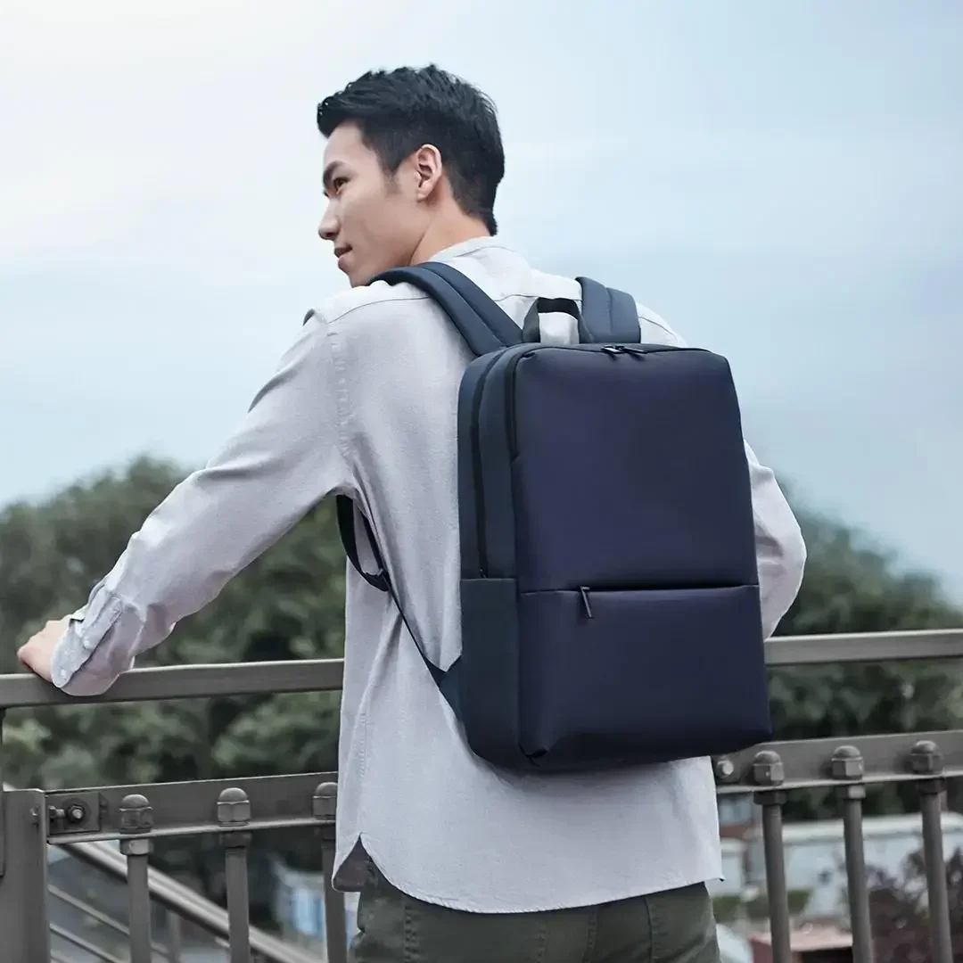 Zaino da lavoro classico Xiaomi Borsa per laptop da 15,6 pollici per uomo e donna Zaino da viaggio di grande capacità impermeabile 18L