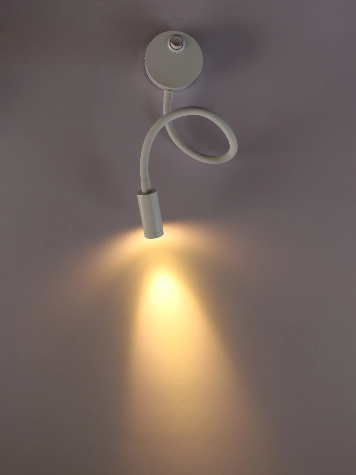 Tubo Flexible de 3W, lámpara LED montada en la pared, foco de imagen ajustable, botón de encendido/apagado, luz para armario, exposición, dormitorio, Hotel